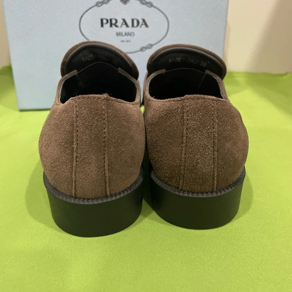 Prada Women's Brown Loafers - Picture 5 of 6